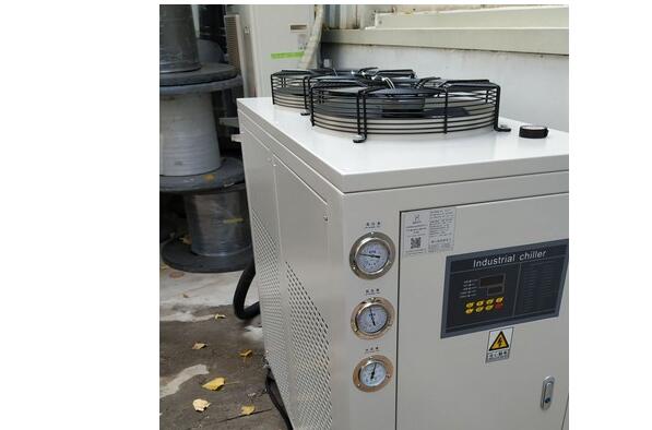 冷水机冷凝器蒸发器的清洗技术浅析