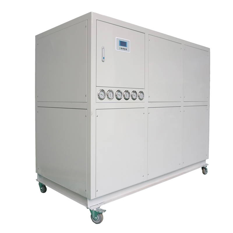 冷水机用的什么压缩机