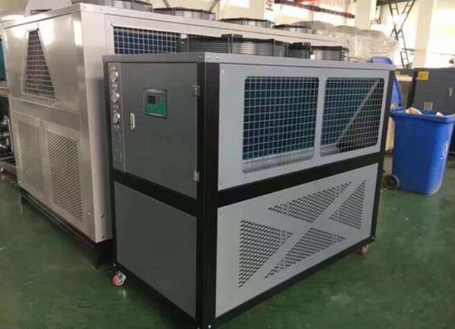 冷水机过程详解